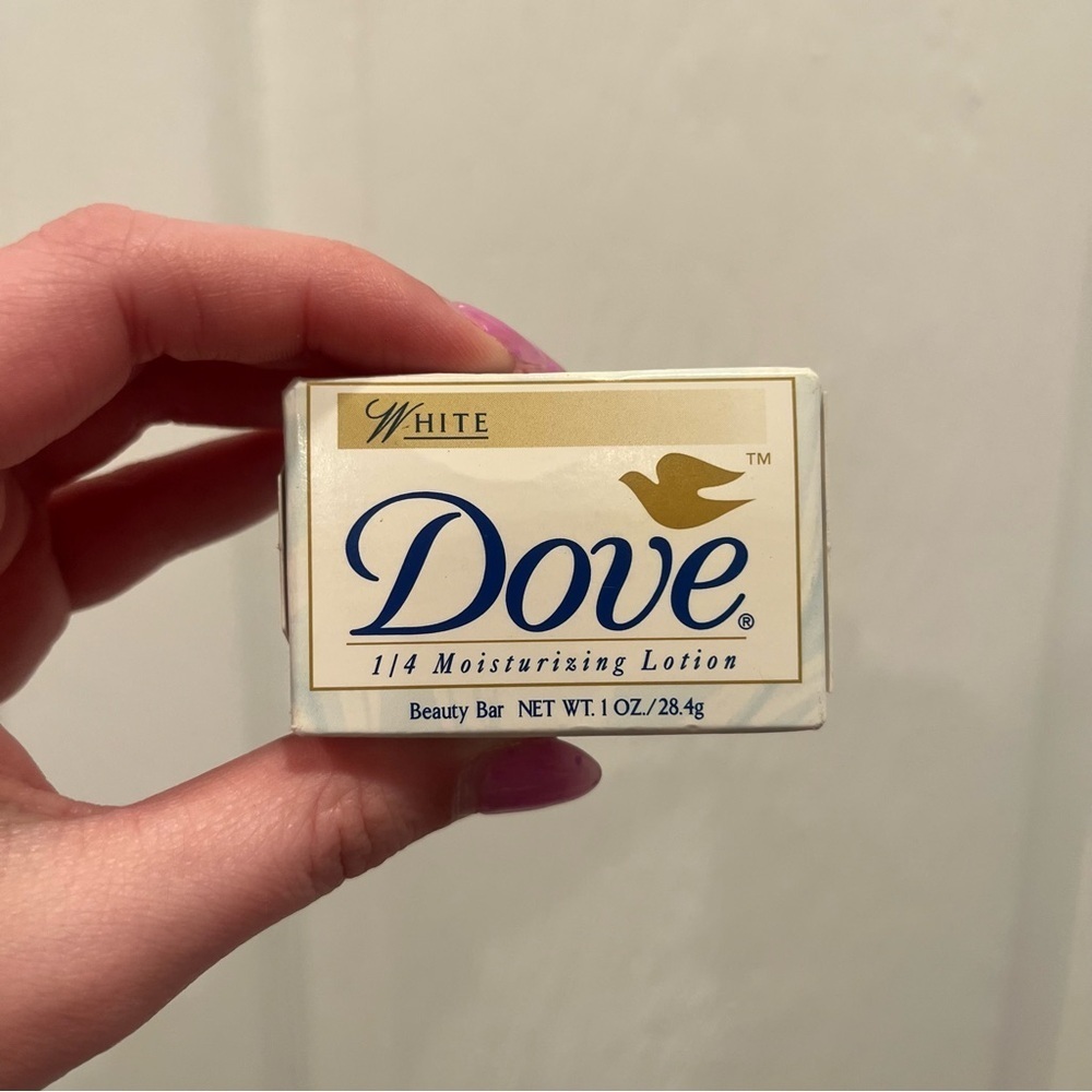 Vintage Still Sealed 1997 Travel Size Dove Beauty Bar/Soap Bar - 1 Oz